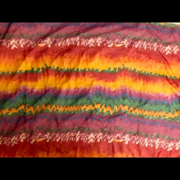 Multicolour Patterned Scarf - Picture 2 of 3